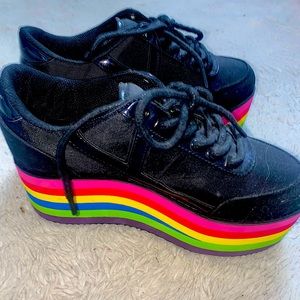 Rainbow Yru platforms 7